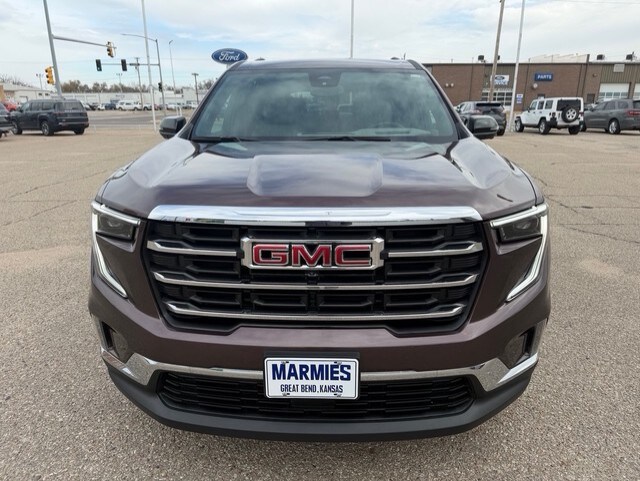 2024 Gmc Acadia Elevation photo 2