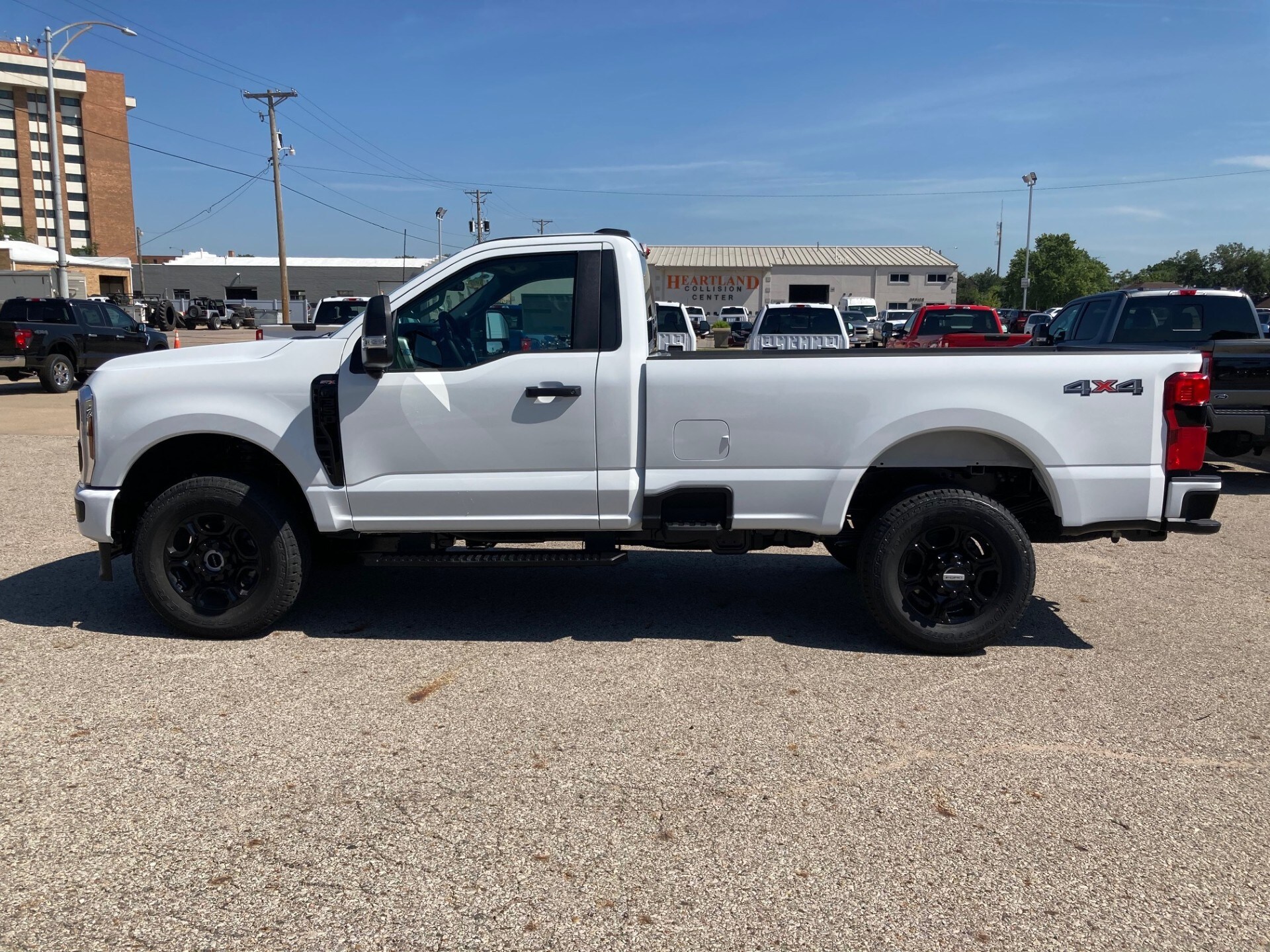 2025 Ford F-350 XL photo 4