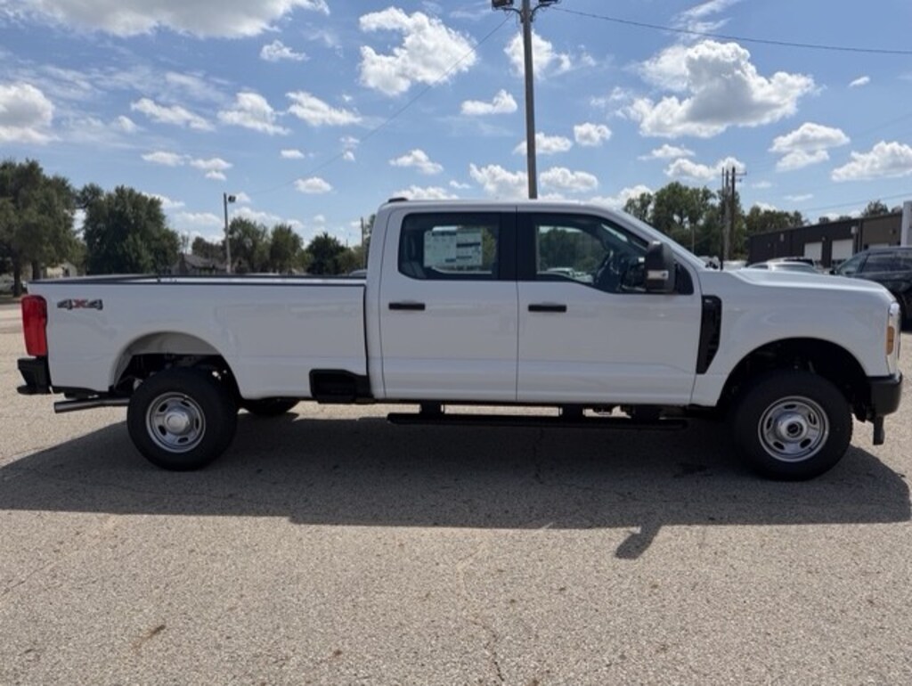New 2027 Ford F-250 Truck Crew Cab