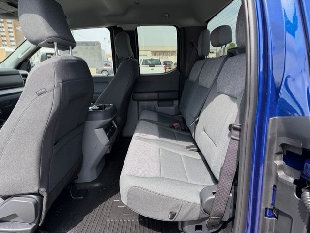 2026 Ford F-350 Super Duty Chassis Cab XLT - Photo 10