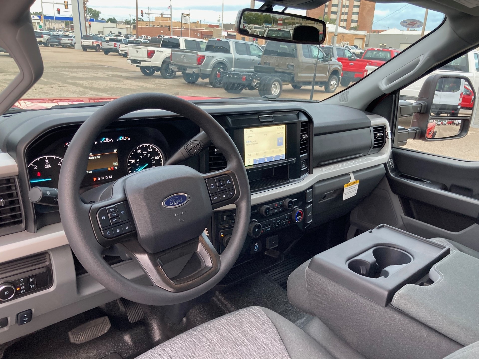 2026 Ford F-350 Super Duty Chassis Cab XLT - Photo 12
