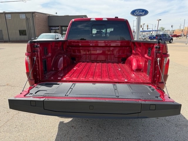 2026 Ford F-150 XLT - Photo 8