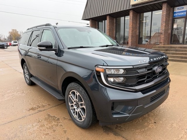 2025 Ford Expedition Active's photo