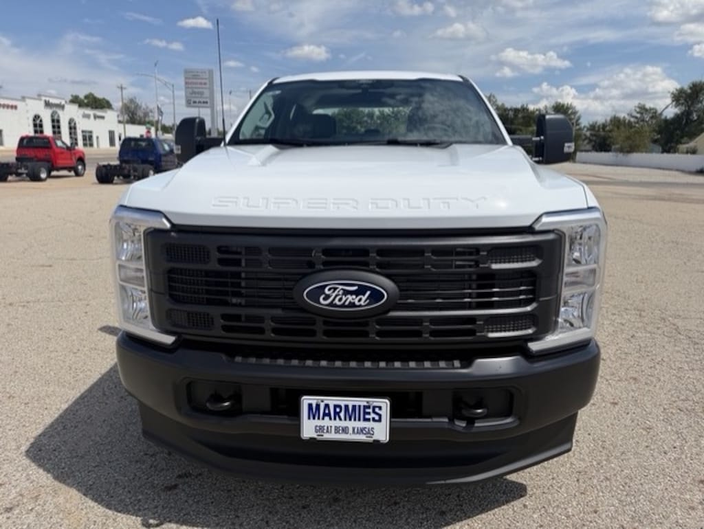 New 2027 Ford F-250 Truck Crew Cab