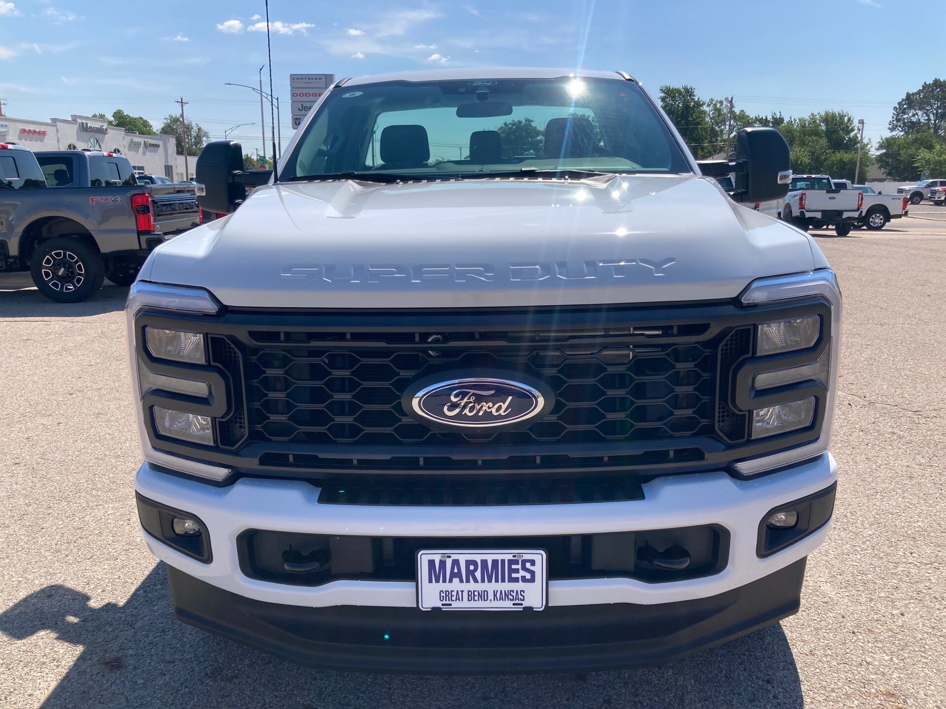 2025 Ford F-350 XL photo 2