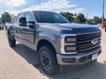 2025 Ford F-250 Platinum Truck Crew Cab