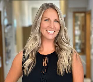 Staff member Kelsie Schnoebelen from ID_94638a4b66ac