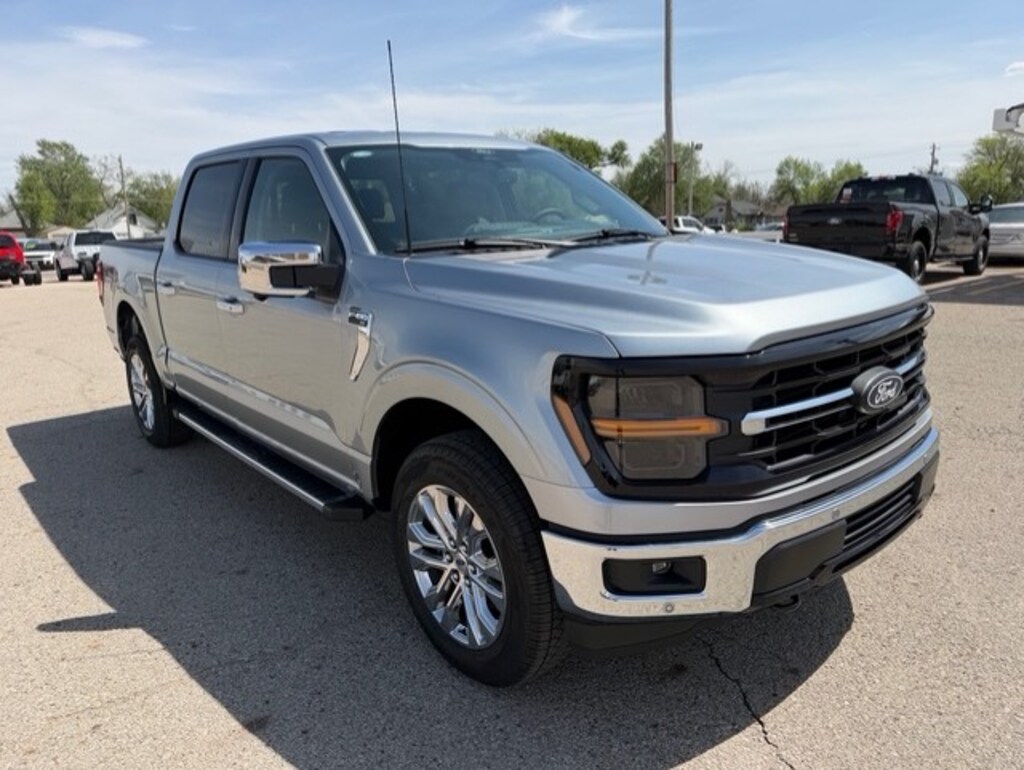 New 2026 Ford F-150 XLT Truck SuperCrew Cab