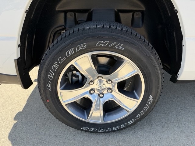 2026 RAM 1500 Express - Photo 10