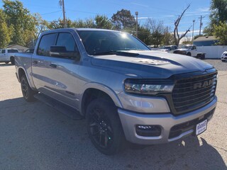 2026 Ram 1500 LARAMIE CREW CAB 4X4 5'7 BOX Pickup