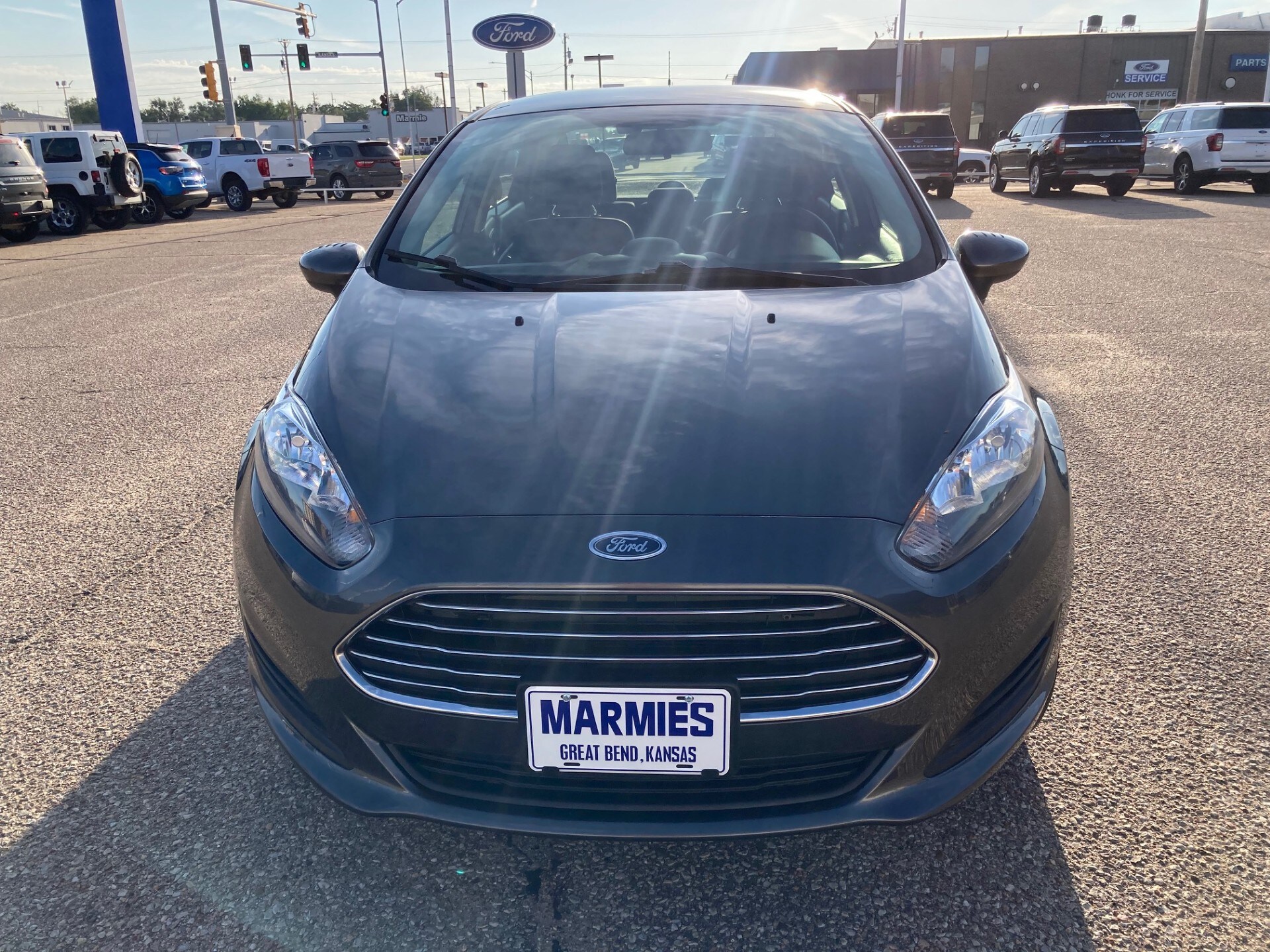 2019 Ford Fiesta SE photo 2