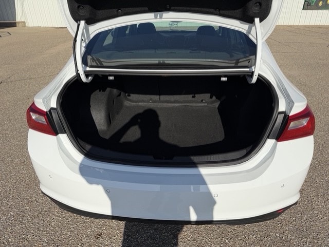 2025 Chevrolet Malibu 1LT - Photo 8