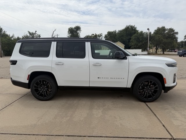 New 2026 Jeep Grand Wagoneer SUMMIT 4X4 Sport Utility