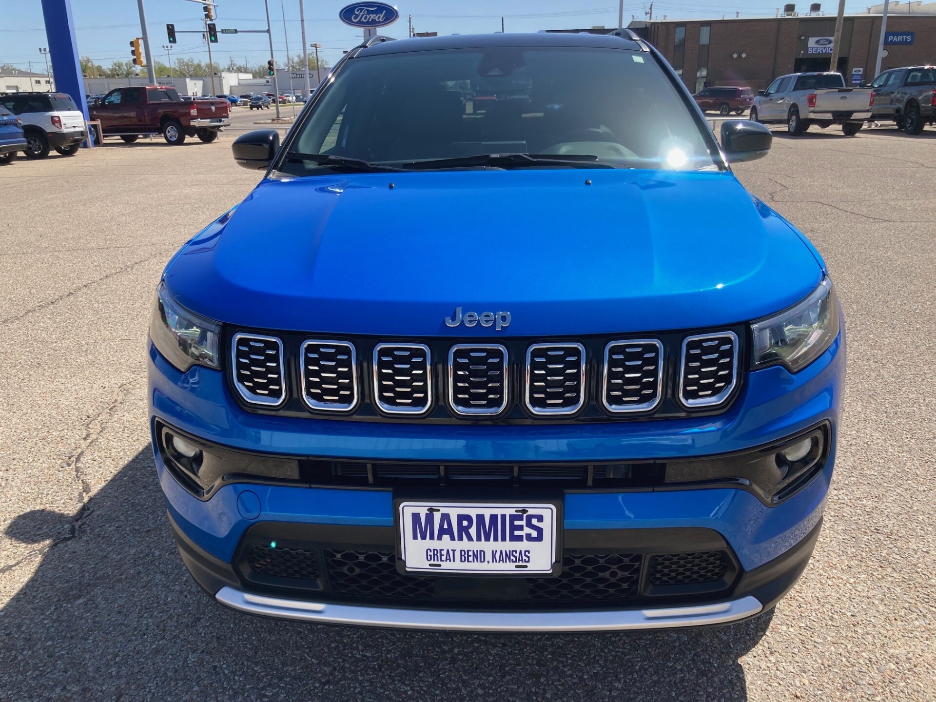 2024 Jeep Compass Limited photo 2