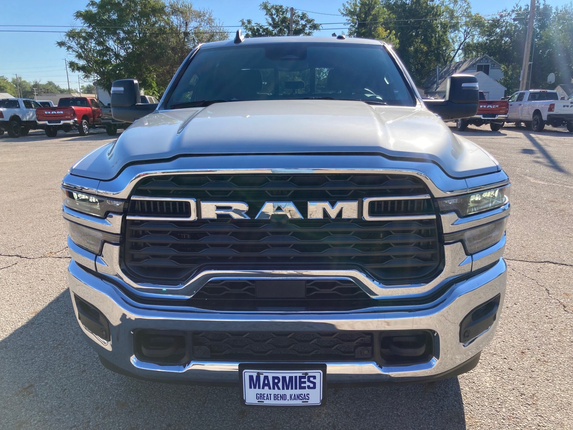 2026 Ram 2500 Tradesman photo 2