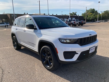 2023 Jeep Grand Cherokee Altitude