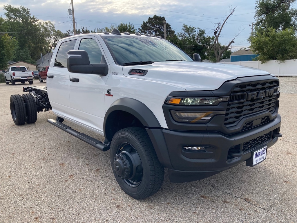New 2026 Ram 5500 Chassis Cab Tradesman/Big Horn Pickup
