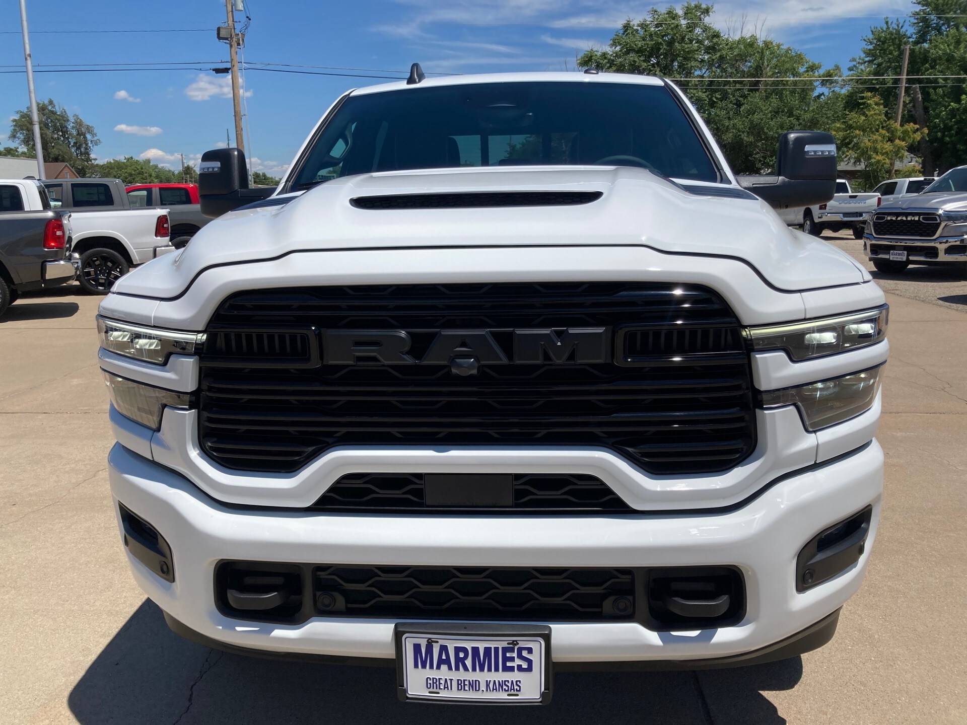 2025 Ram 2500 Laramie photo 2