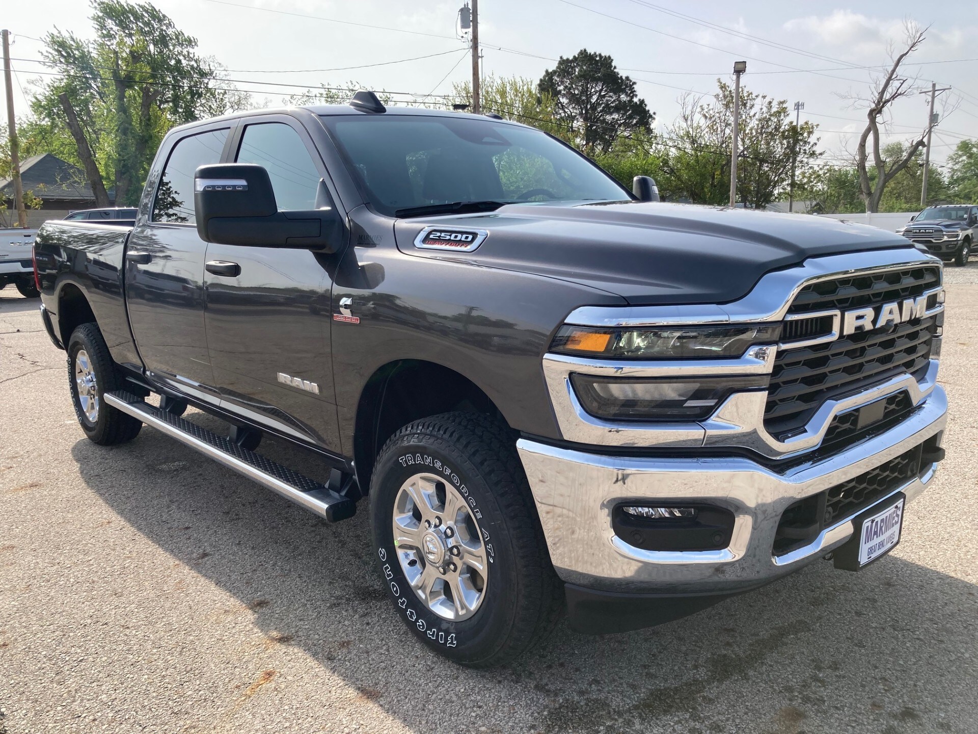 2025 Ram 2500 Big Horn photo 2