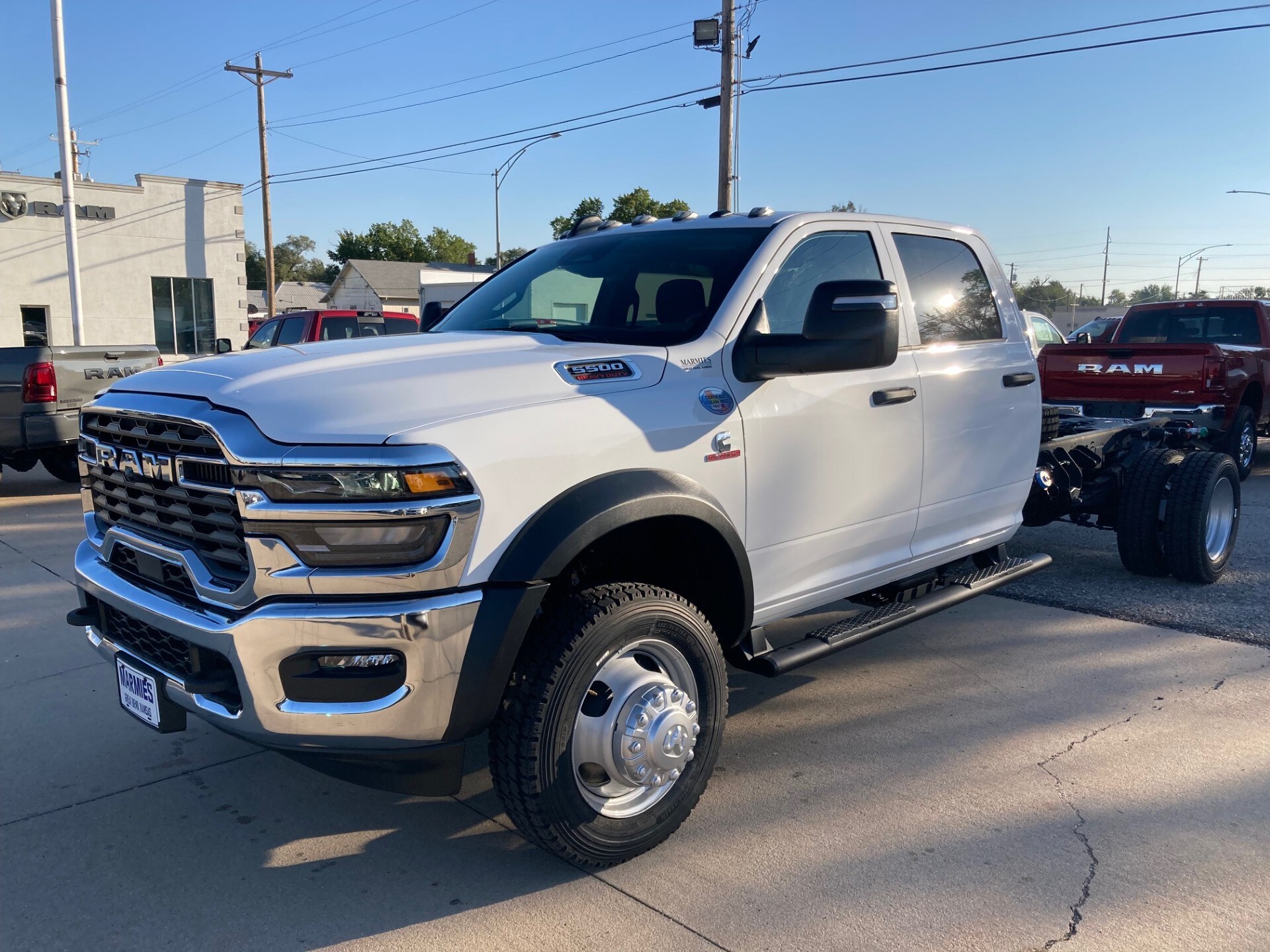 2025 Ram 5500 Tradesman photo 3