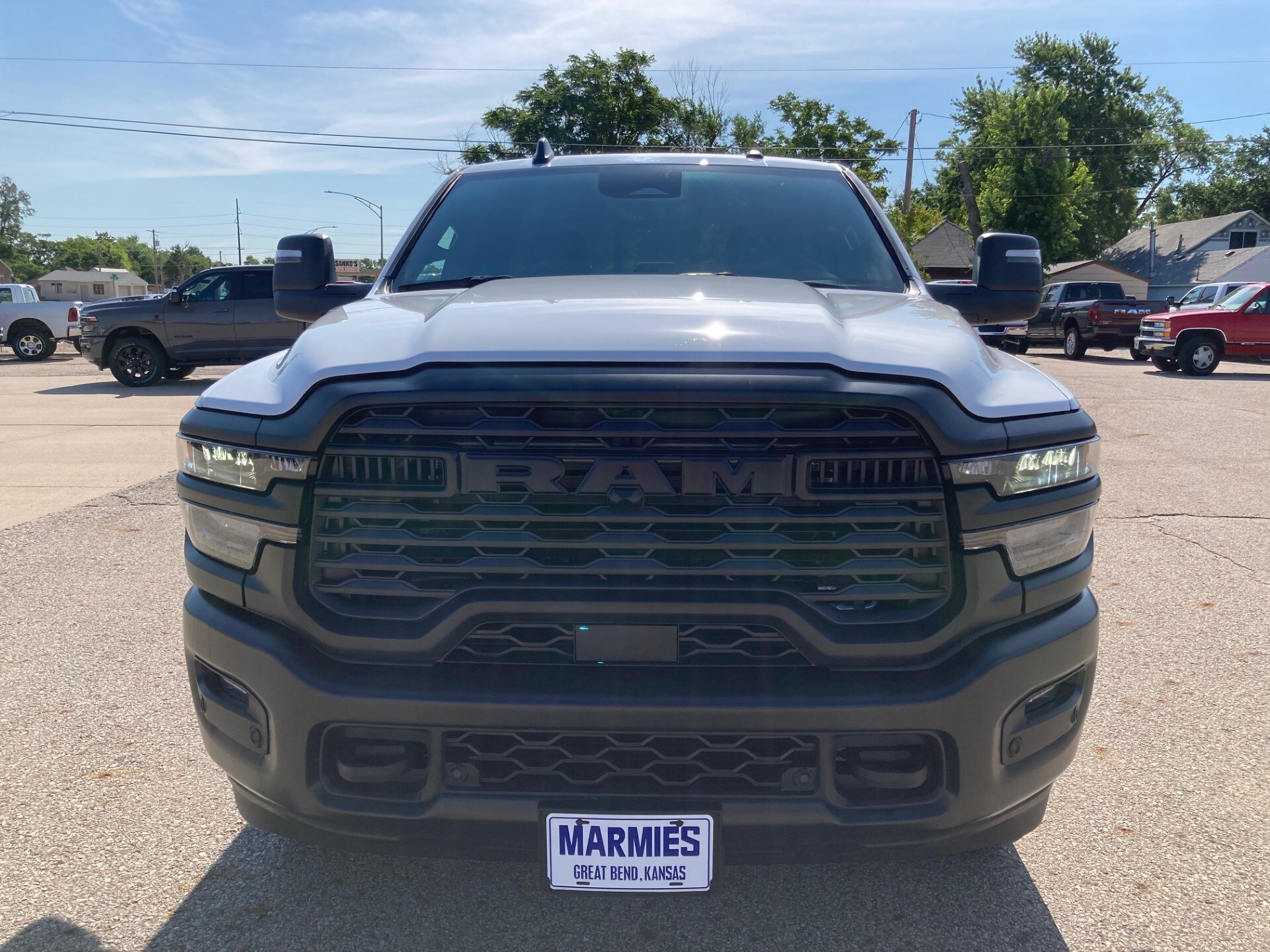 2025 Ram 3500 Tradesman photo 2