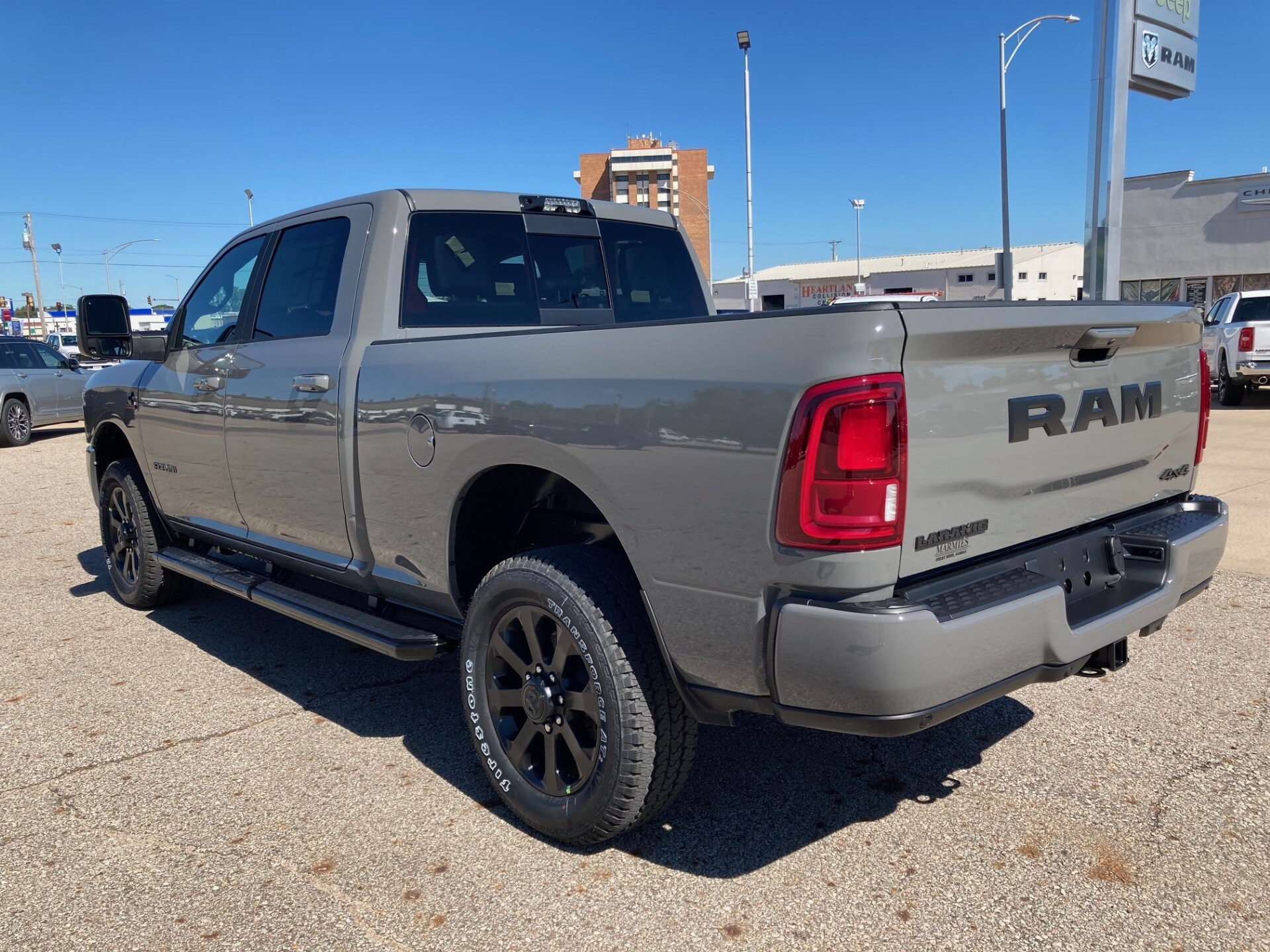 2025 Ram 2500 Laramie photo 4