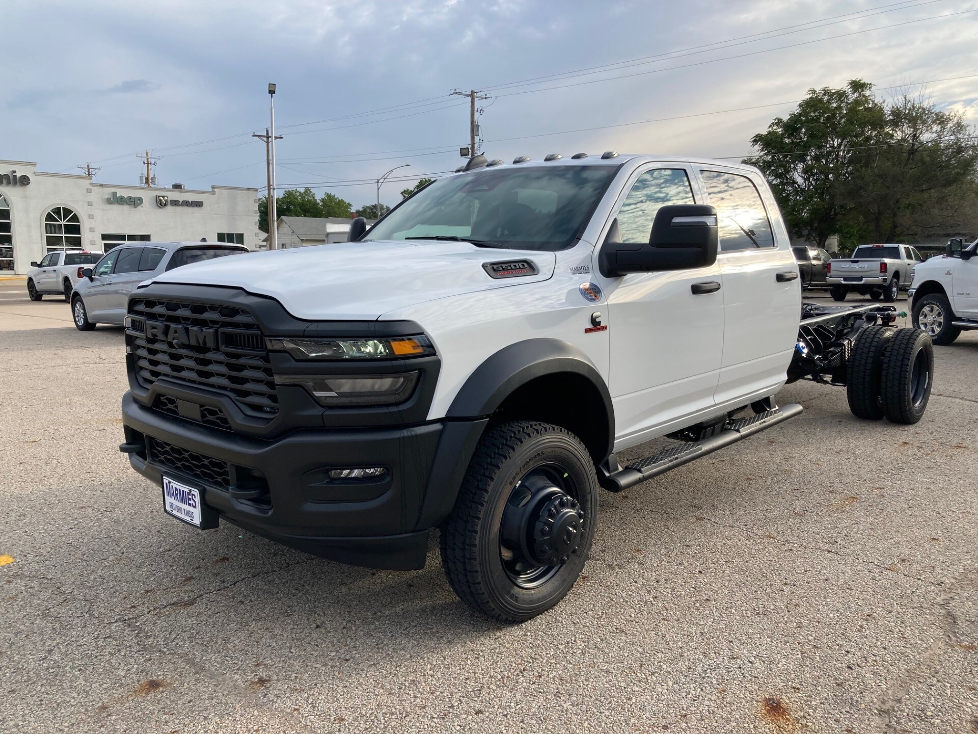 2026 Ram 5500 Tradesman photo 2