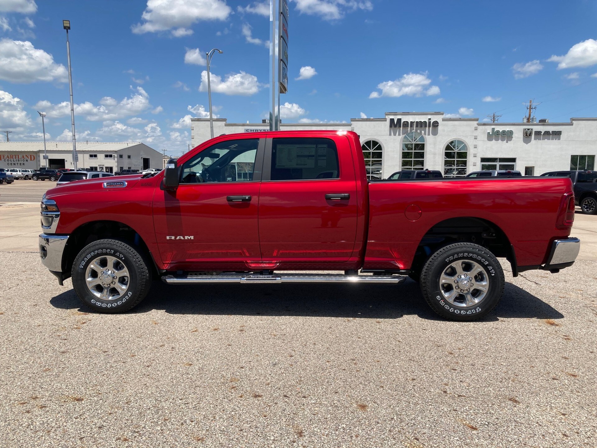 2025 Ram 2500 Big Horn photo 4