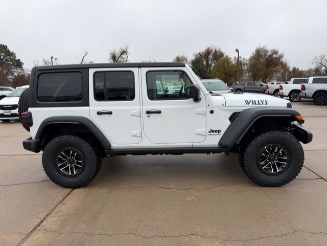 2026 Jeep Wrangler 4-Door Willys - Photo 8