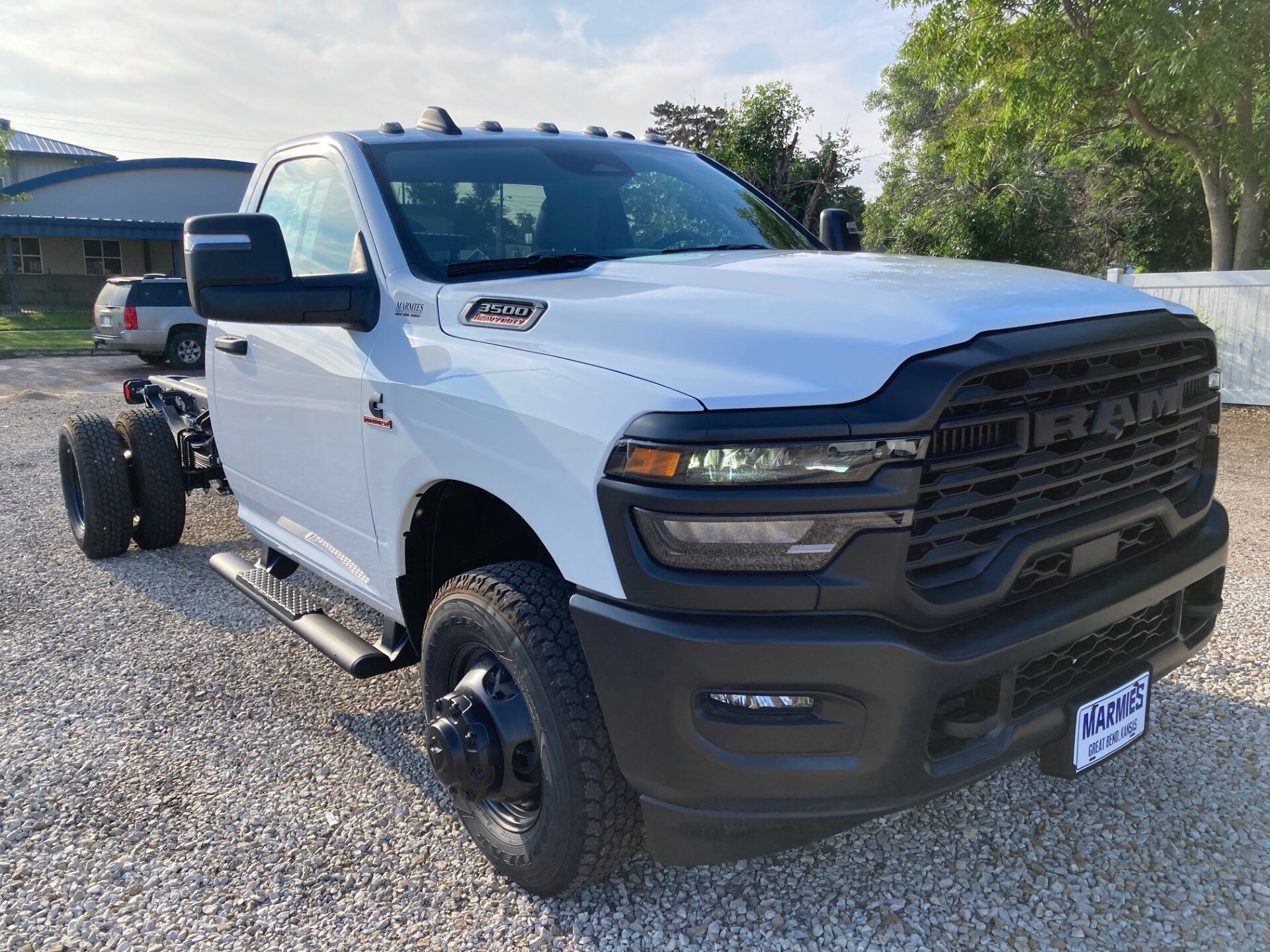 2025 Ram 3500 Tradesman Big Horn photo 2