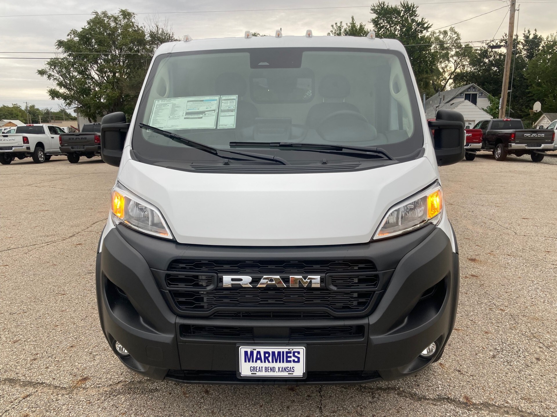 2026 Ram ProMaster 2500 Base Cargo Van photo 2