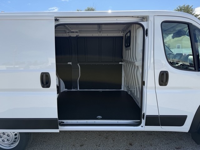 New 2027 Ram ProMaster 2500 PROMASTER C/V LR 136 WB Cargo Van