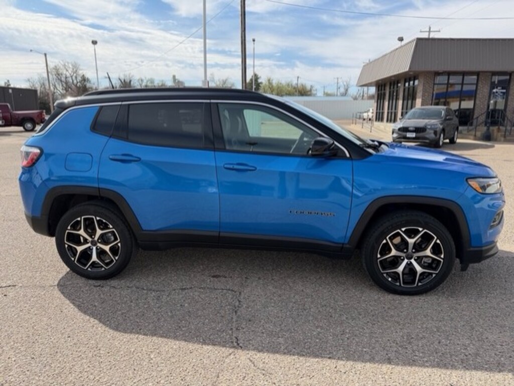 Used 2025 Jeep Compass Limited