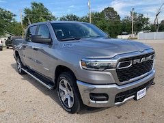 2025 Ram 1500 Tradesman Pickup