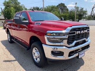 2025 Ram 2500 TRADESMAN CREW CAB 4X4 6'4 BOX Pickup