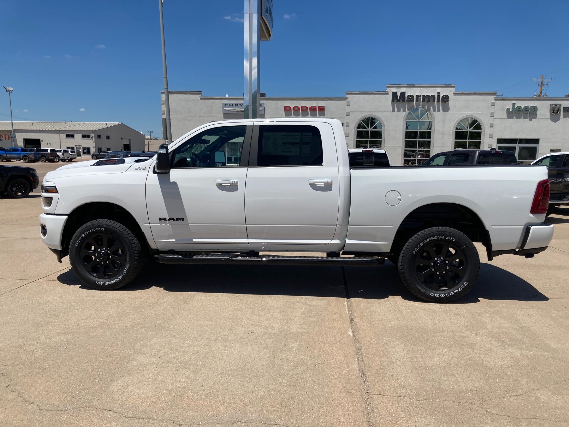 2025 Ram 2500 Laramie photo 4