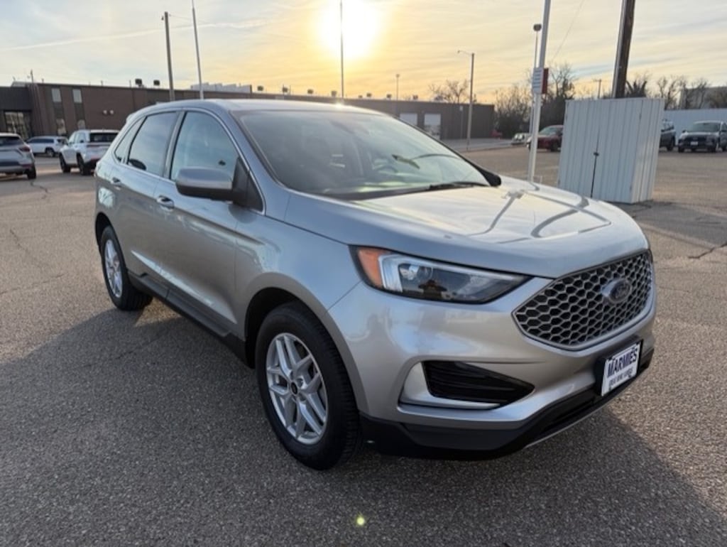 Used 2024 Ford Edge SEL
