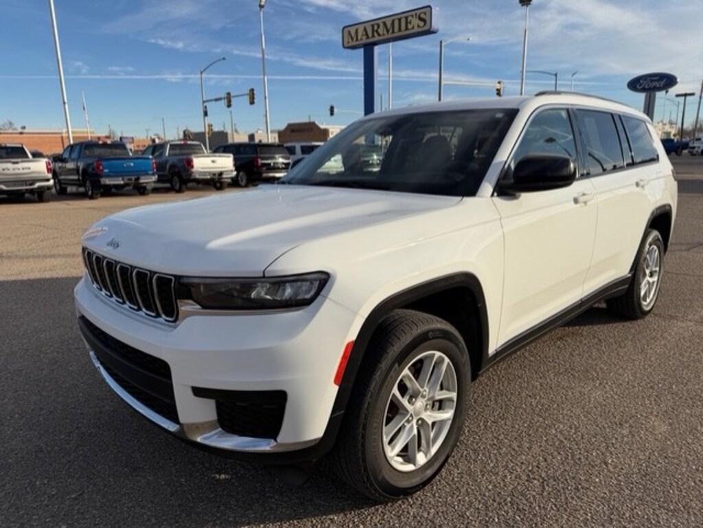 Used 2023 Jeep GR Cherokee L Laredo
