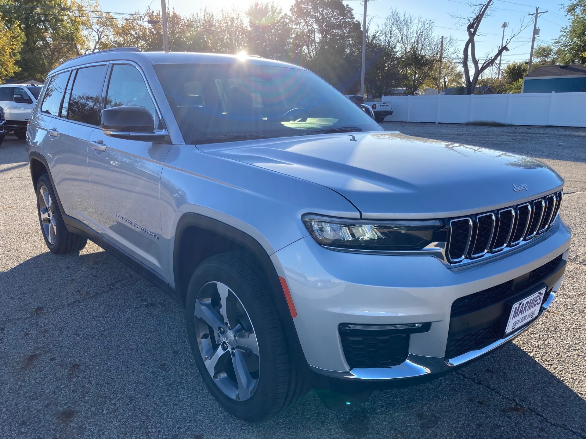 2025 Jeep Grand Cherokee L Limited's photo