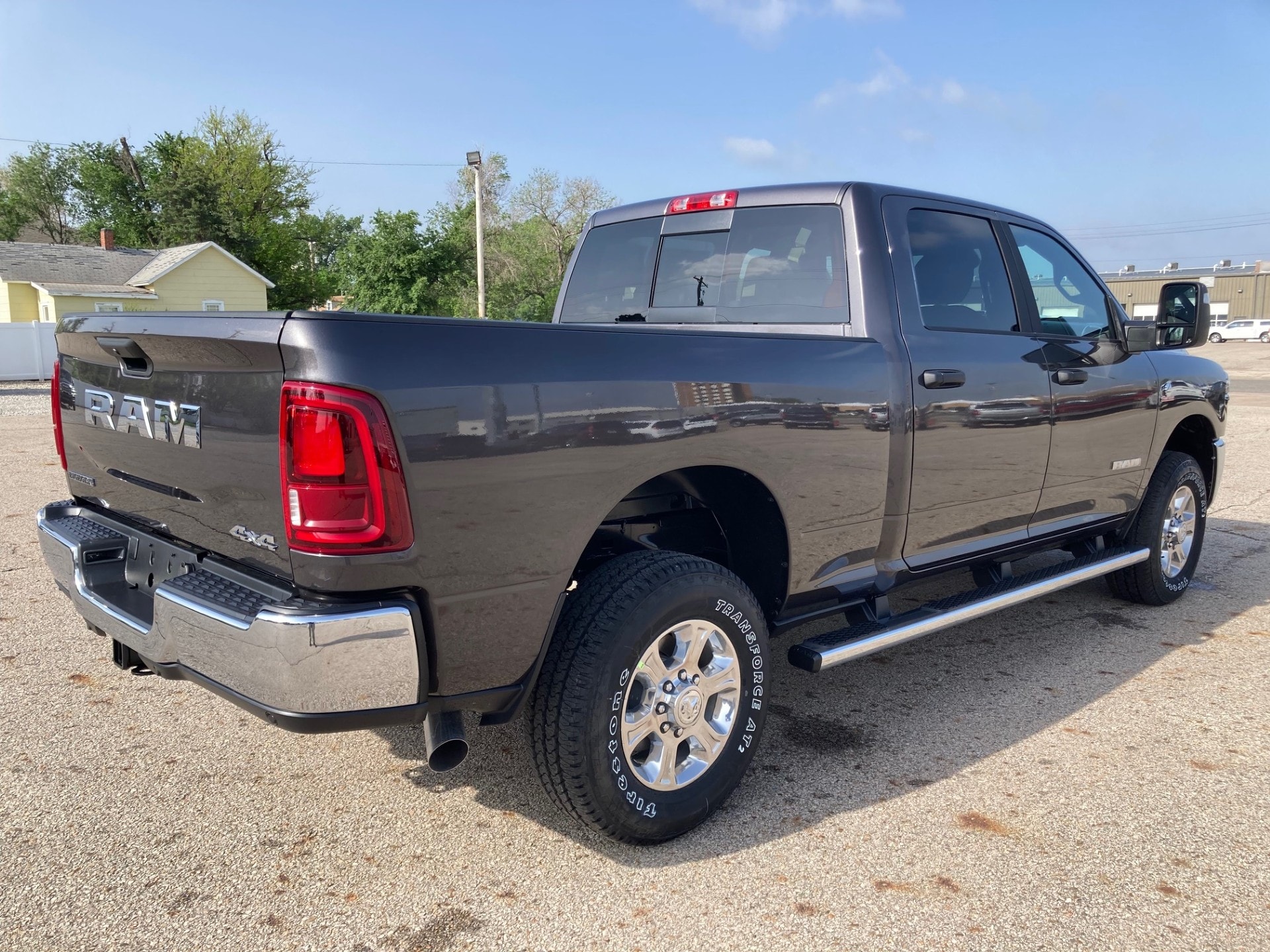 2025 RAM 2500 Big Horn - Photo 8