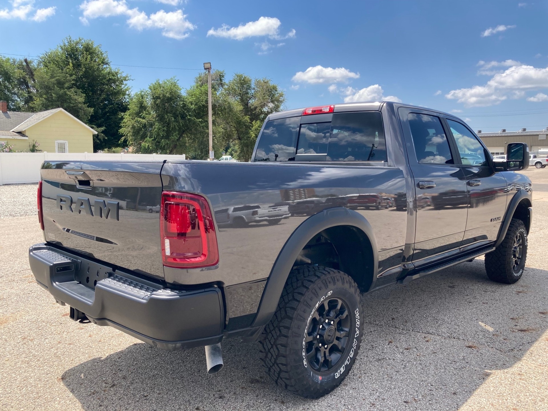 2025 RAM 2500 Power Wagon - Photo 8