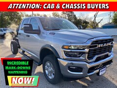 2026 Ram 3500 Chassis Cab TRADESMAN CREW   4X4 60' CA Pickup