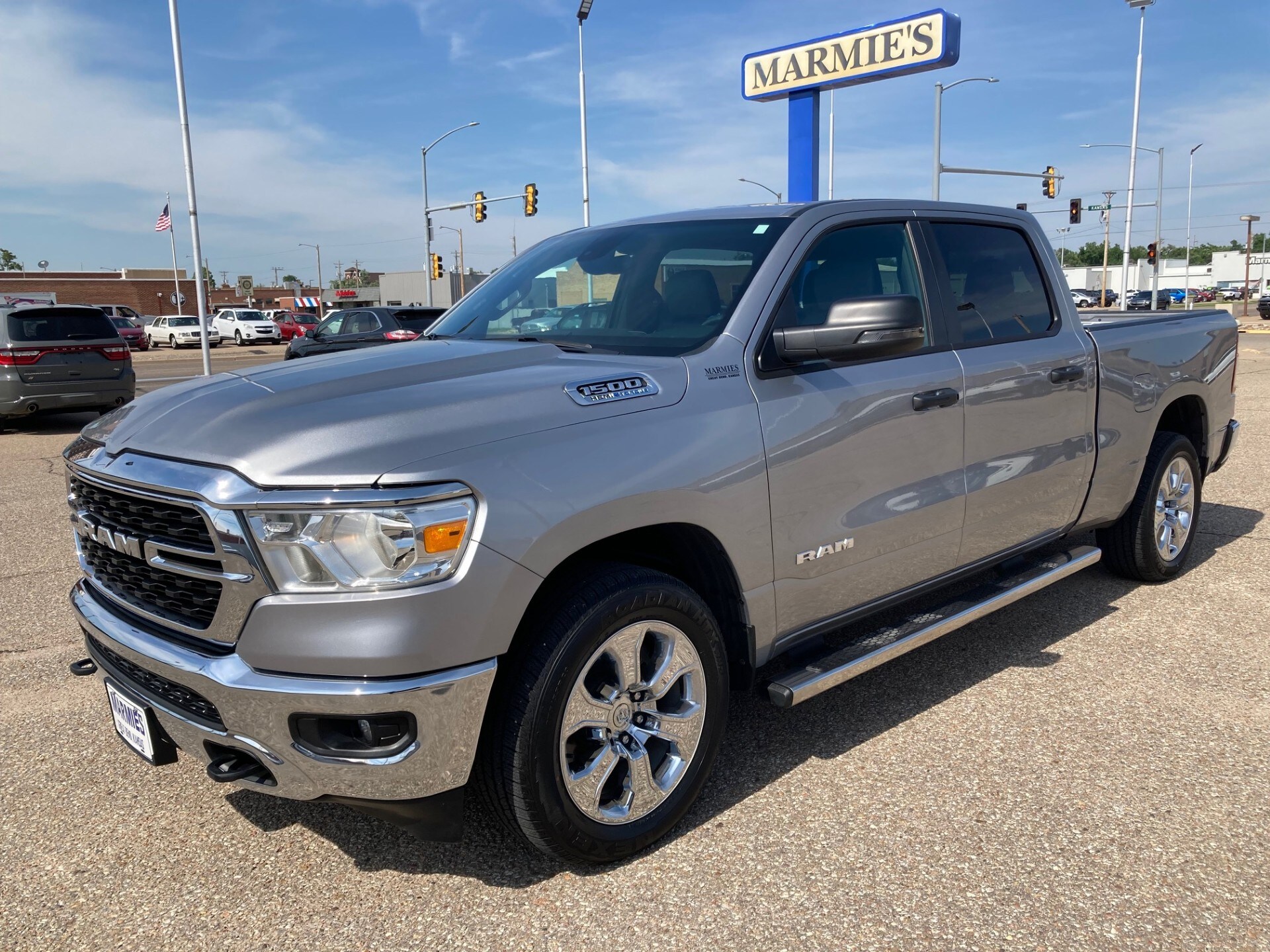 2024 Ram 1500 Big Horn photo 2