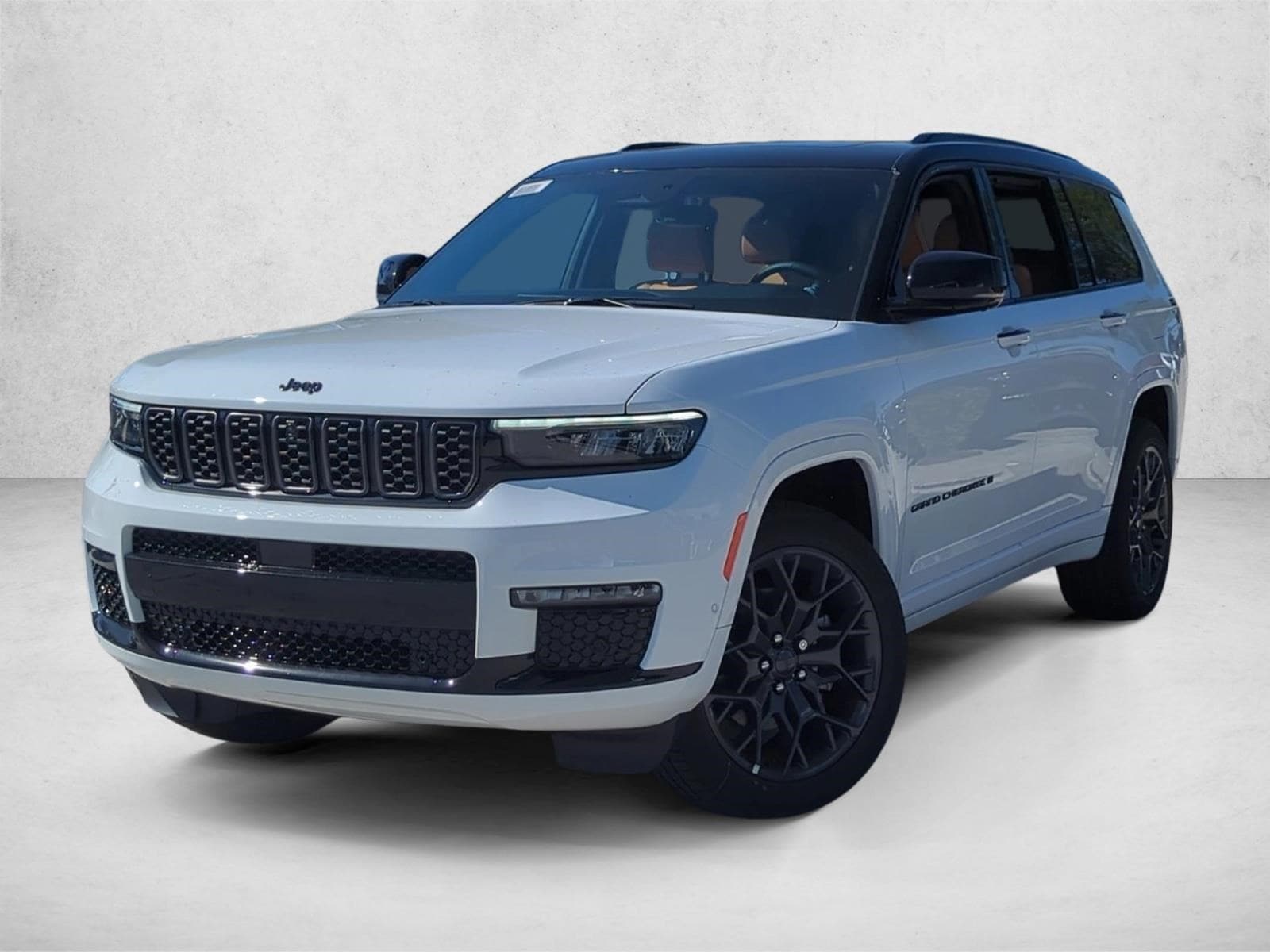 2025 Jeep Grand Cherokee L Summit's photo