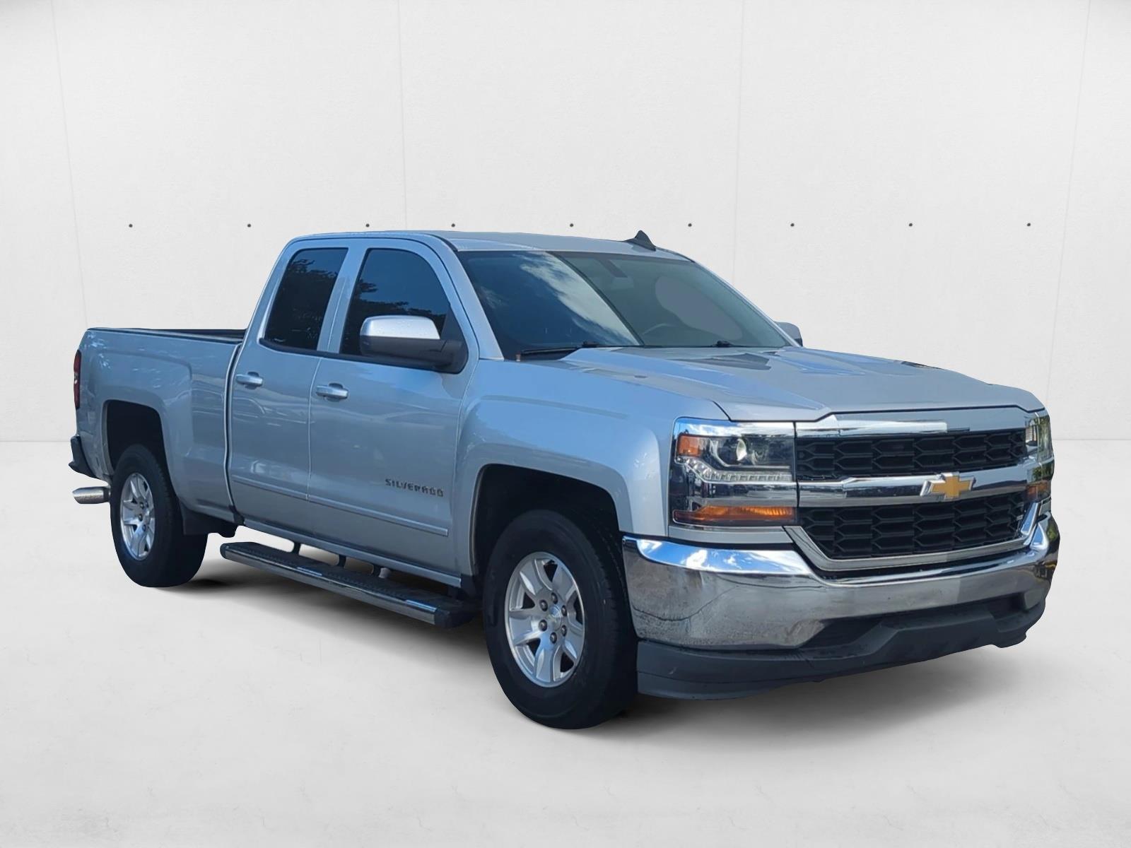 2019 Chevrolet Silverado 1500 LT photo 3