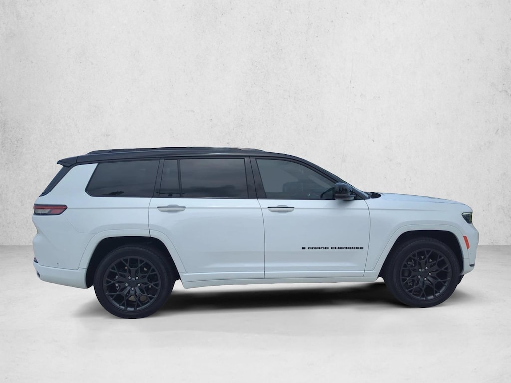 Used 2024 Jeep Grand Cherokee L Summit Reserve Sport Utility