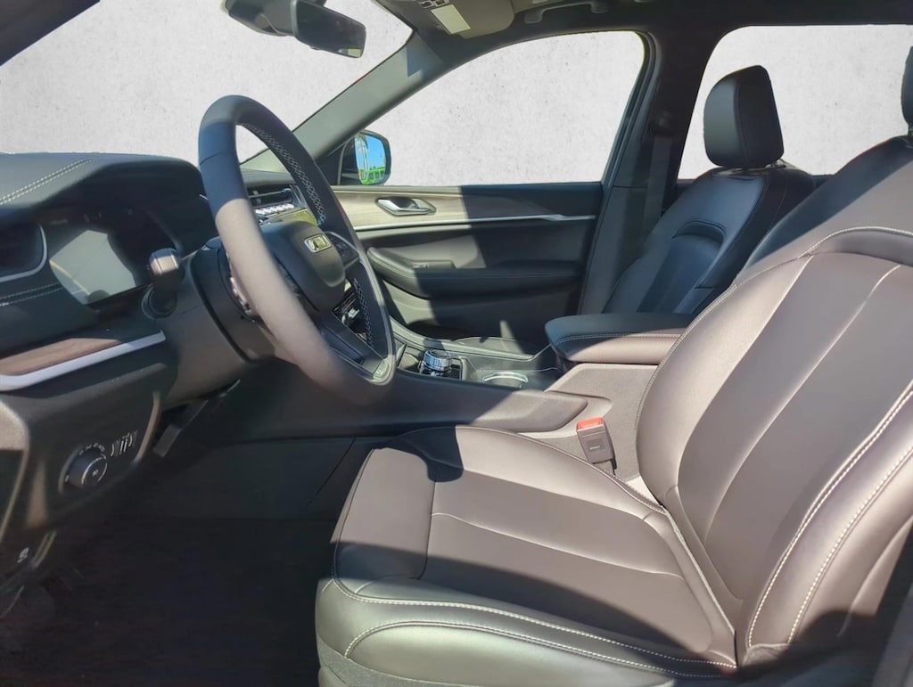 New 2025 Jeep Grand Cherokee Limited SUV