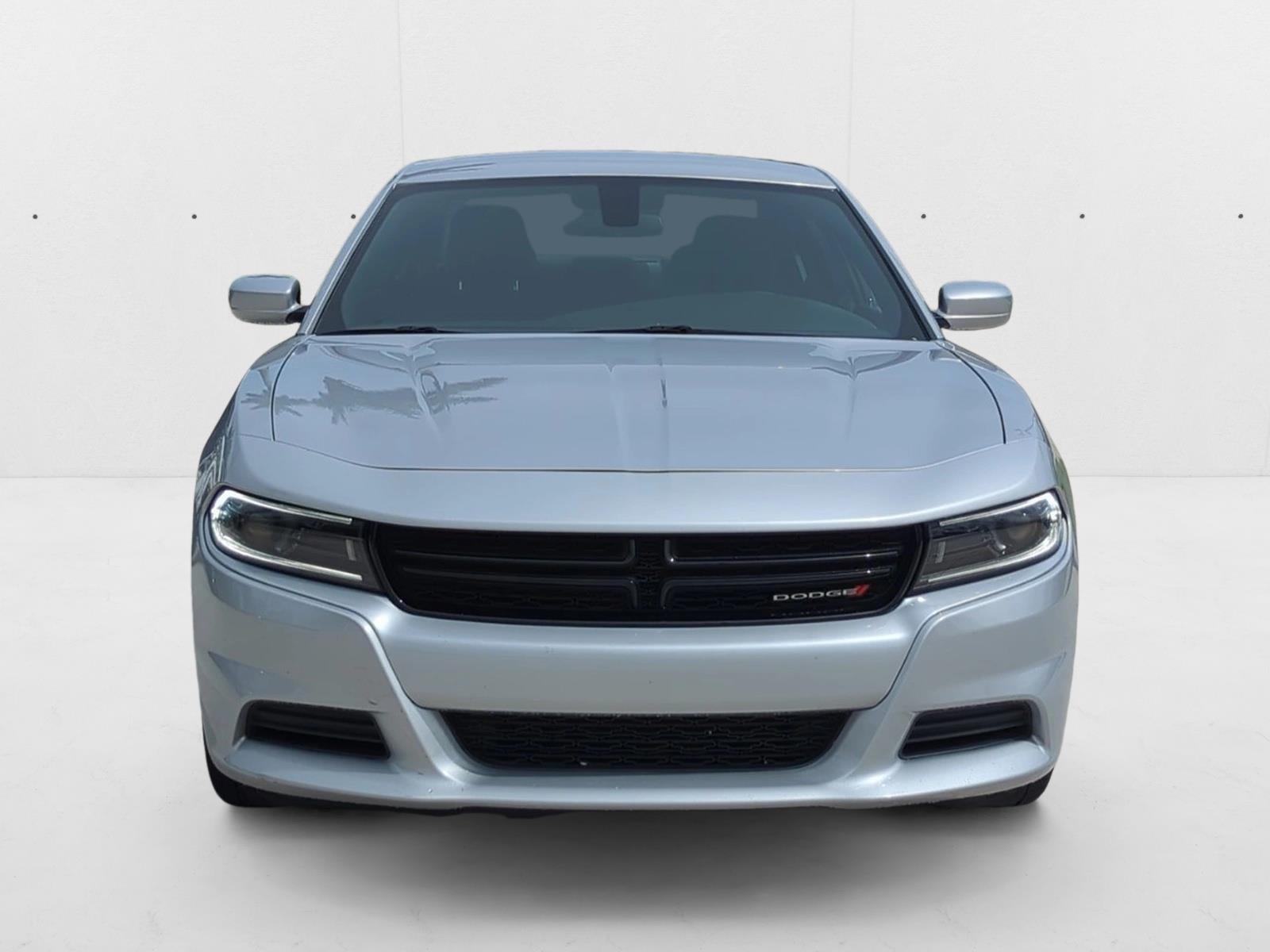 2022 Dodge Charger SXT photo 2
