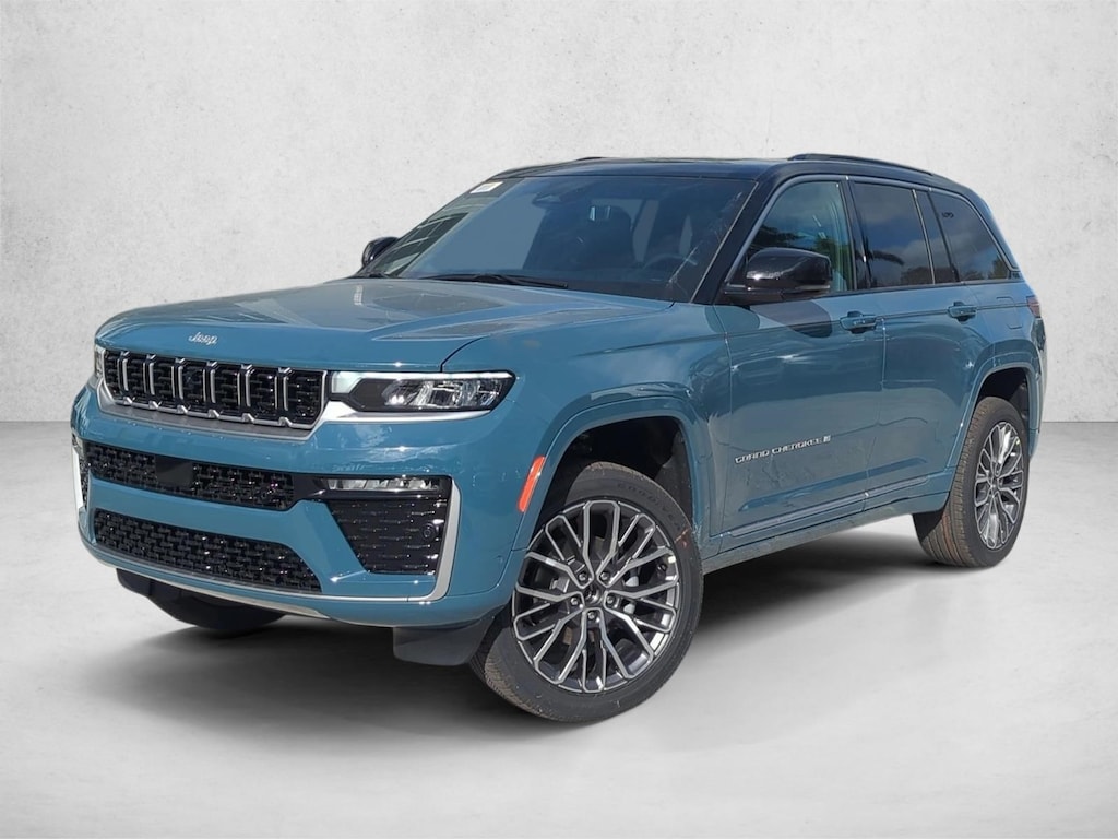 New 2026 Jeep Grand Cherokee Summit SUV