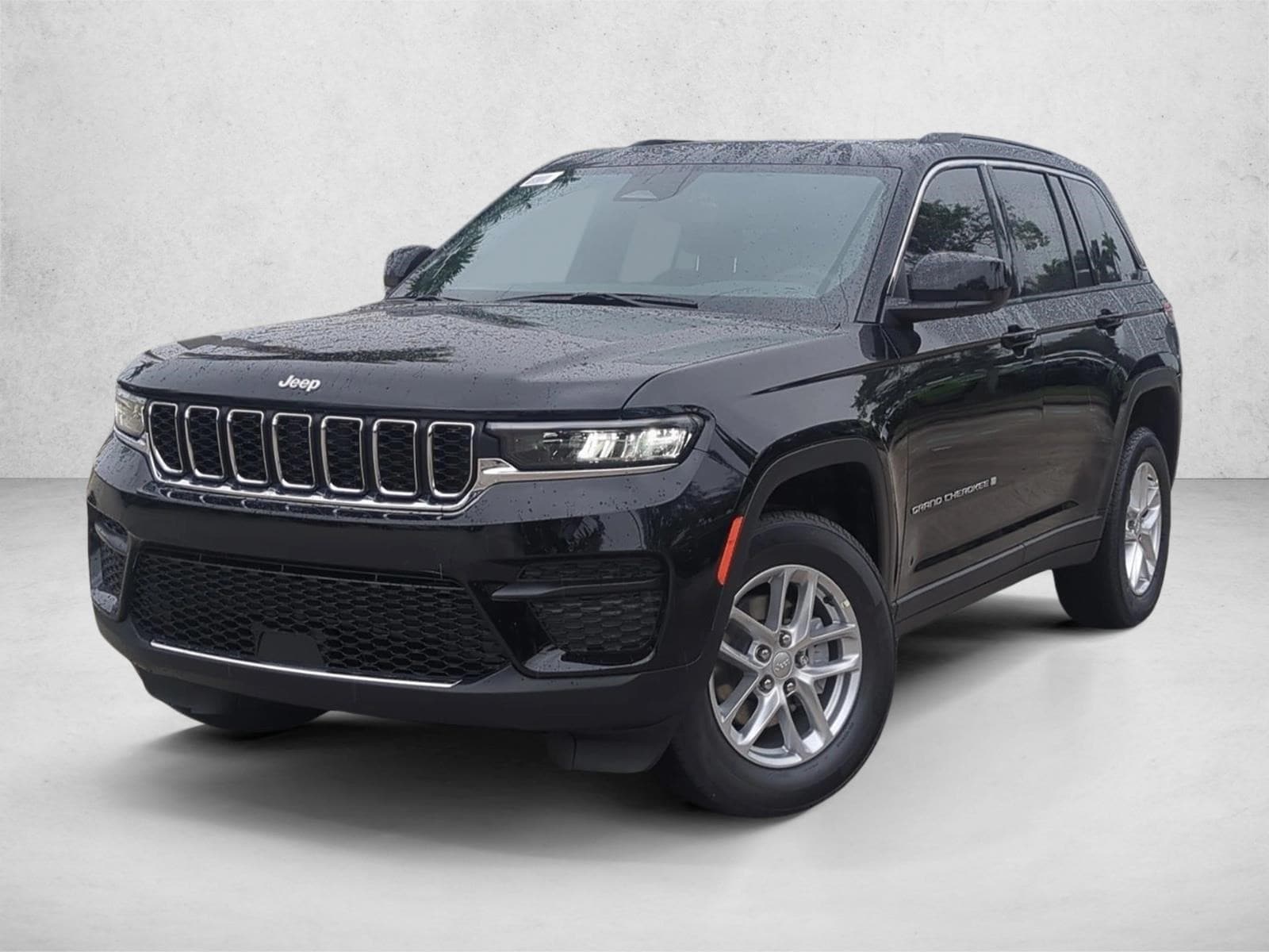 2025 Jeep Grand Cherokee Laredo's photo